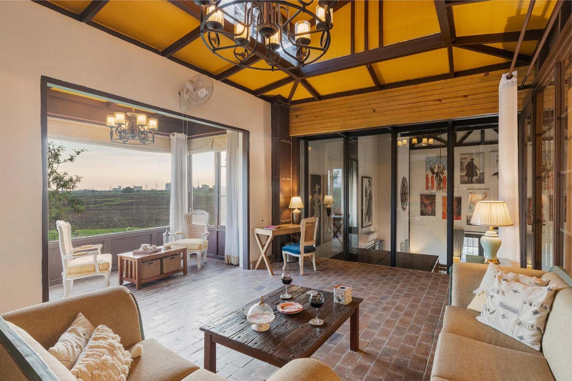 Villa